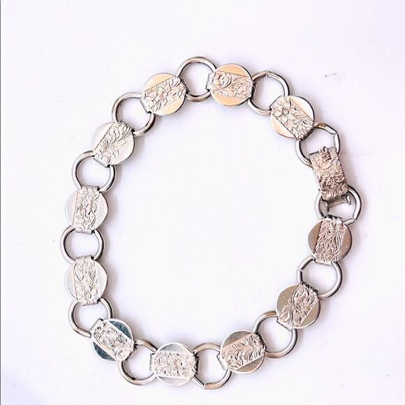 Vintage 60s 70s Signed Sarah Coventry Silver Tone Disc Bracelet - Picture 1 of 5